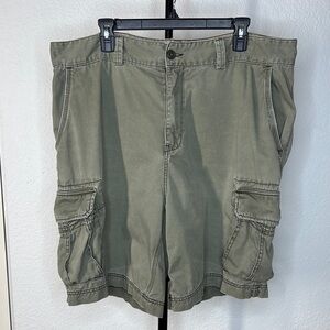 High Sierra Olive Cargo Shorts for Men